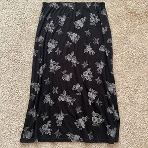 Vintage Sag Harbor floral maxi skirt!!